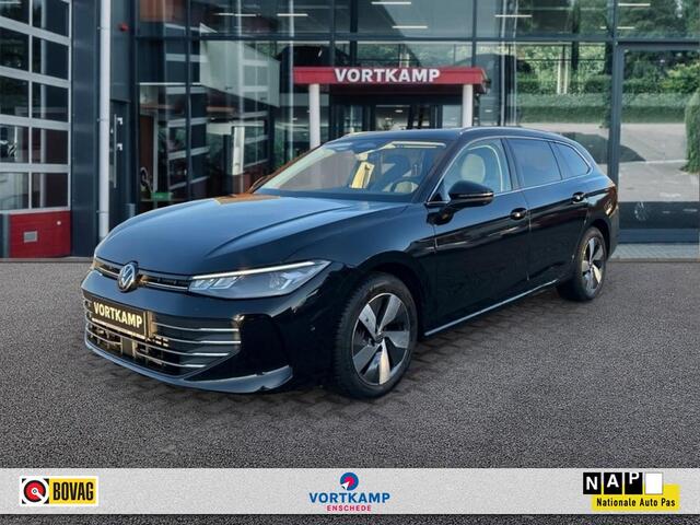 Volkswagen PASSAT 1.5 eTSI DSG BUSINESS TREKHAAK/CAMERA/NAVI/CARPLAY/ACC/STOELVERW