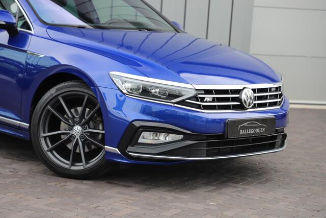 Volkswagen PASSAT Variant 1.5 TSI R-Line Aut7 | 150PK | Pano | Keyles-go | Sfeerverlichting | ACC | Stoelverwarming | Leder | Led | Apple-carplay | NL-Auto | 2020.