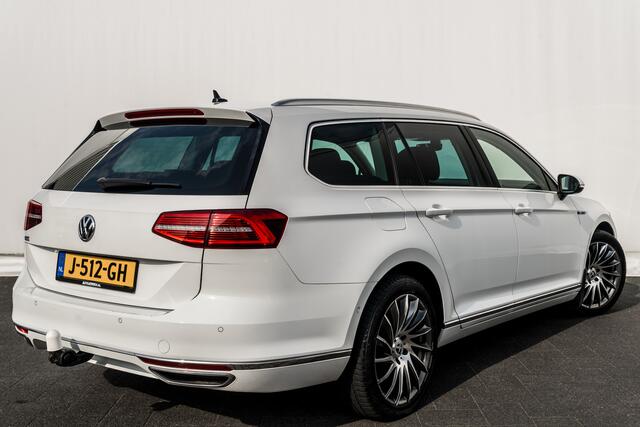 Volkswagen PASSAT Variant 1.4 TSi GTE Highline I Elektr. Trekhaak I Virtual Cockpit I Ergo Stoelen I Camera I 18 inch. LMV