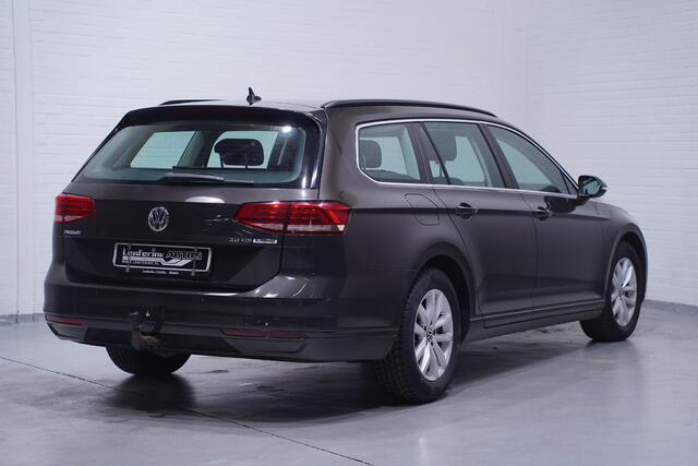 Volkswagen PASSAT Variant 2.0 TDI Comfortline Clima Stoelverwarming Navi Led koplampen Trekhaak