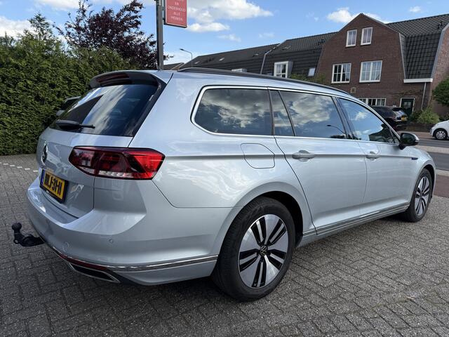 Volkswagen PASSAT Variant GTE PHEV Aut. Winter-pack | Trekhaak | Navi & CarPlay