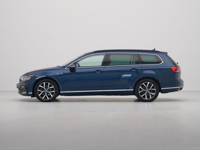 Volkswagen PASSAT Variant 1.4 TSI 218pk PHEV GTE Navi Pro Trekhaak Camera Stoelverwarming