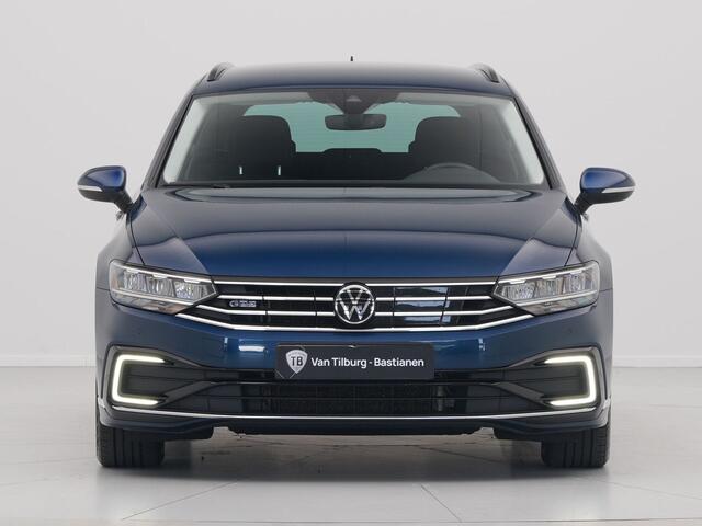 Volkswagen PASSAT Variant 1.4 TSI 218pk PHEV GTE Navi Pro Trekhaak Camera Stoelverwarming