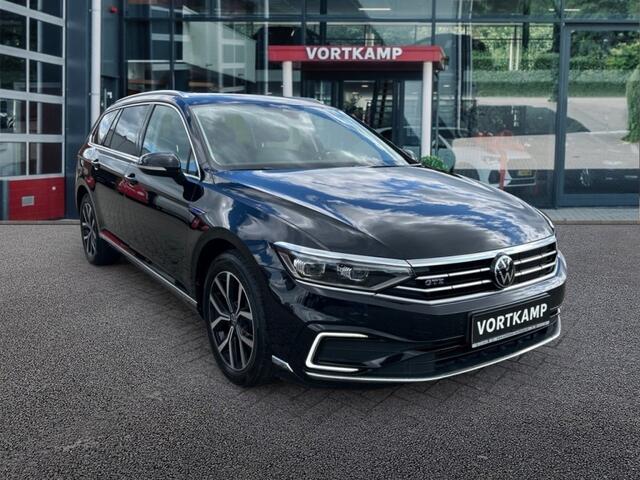 Volkswagen PASSAT 1.4 TSI DSG GTE TREKHAAK/CAMERA/NAVI/ACC/CARPLAY/STOELVERW
