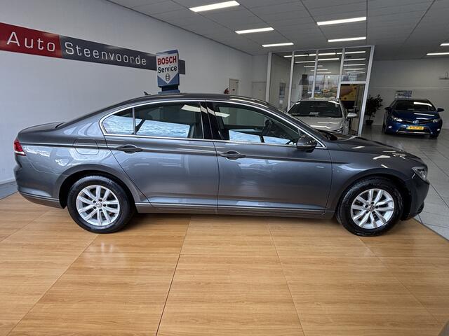 Volkswagen PASSAT 1.4 TSI ACT NAVI - PDC v+a - TREKHAAK - CAMERA 1e eigenaar - Nederlandse auto !