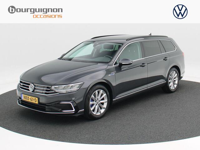 Volkswagen PASSAT Variant 1.4 TSi 218 Pk Automaat PHEV GTE Business | Adaptive Cruise | CarPlay | Navigatie | Bluetooth | Achteruitrijcamera | 17 Inch | Trekhaak | 70.420 Km!!