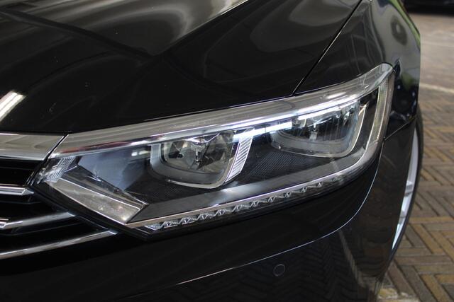 Volkswagen PASSAT Variant 1.4 TSI ACT Comfortline Business | Incl. 12 maanden garantie | Trekhaak | Adaptieve cruise control | Climate control | Apple carplay/Android auto | DAB radio | Navigatie | Parkeercamera |