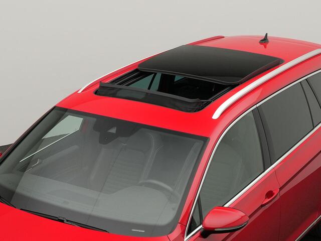 Volkswagen PASSAT Variant 1.4 TSI 218 pk DSG PHEV GTE Business | Panoramadak | Trekhaak | Geheugen-/massagestoelen | Navigatie Discover Pro | Leder/alcantara | Achteruitrijcamera