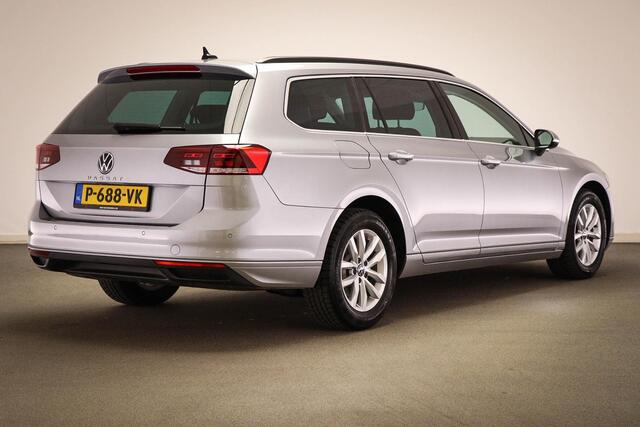 Volkswagen PASSAT Variant 1.5 TSI | LED | DAB | APPLE | TREKHAAK