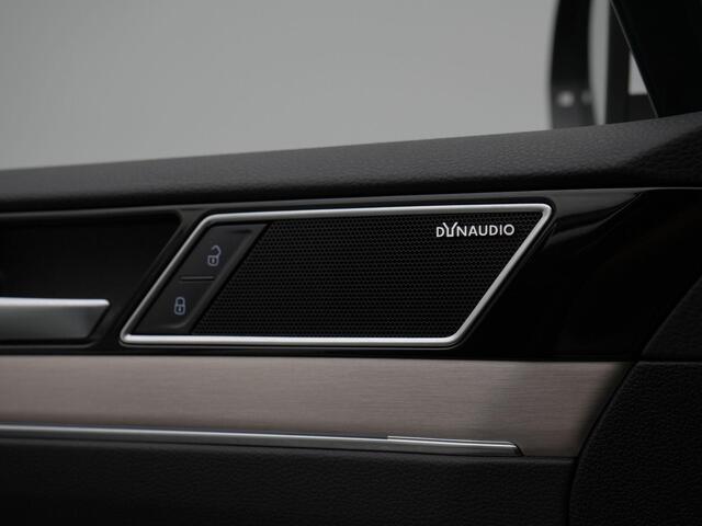 Volkswagen PASSAT Variant 1.4 TSI 218 pk DSG PHEV GTE Business | Panoramadak | Trekhaak wegklapbaar | Navigatie Discover Pro | Head-up display | Adaptief onderstel | Dynaudio | IQ Light