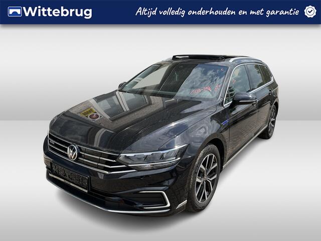 Volkswagen PASSAT Variant 1.4 TSI PHEV GTE Business / AUTOMAAT/ PANO/ 17" LMV/ ADAPT. CRUISE/ KEYLESS/ DIGITAL DASH/ NAVI/ APP-CONNECT/ DAB/ CLIMA/ STOEL-STUUR VERWARM.
