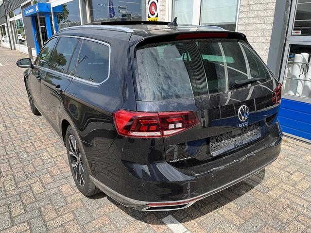 Volkswagen PASSAT Variant 1.4 TSI PHEV GTE Business / AUTOMAAT/ PANO/ 17" LMV/ ADAPT. CRUISE/ KEYLESS/ DIGITAL DASH/ NAVI/ APP-CONNECT/ DAB/ CLIMA/ STOEL-STUUR VERWARM.