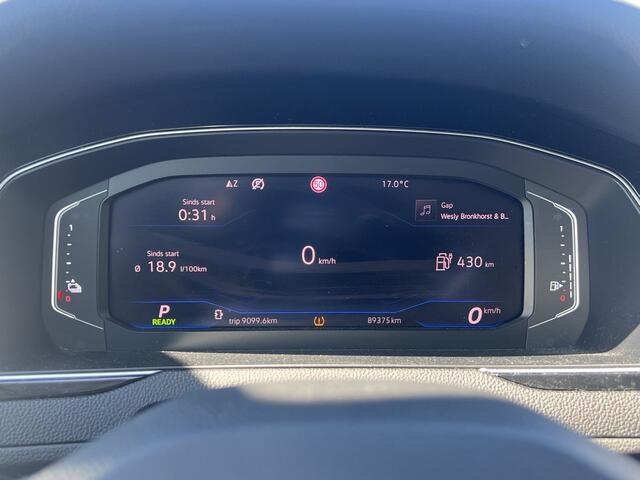 Volkswagen PASSAT Variant 1.4 TSI PHEV GTE 220PK / Adaptive Cruise / Stoel+Stuurverwarming / Camera / Applecarplay - Androidauto /