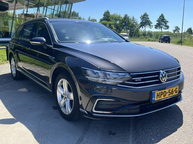 Volkswagen PASSAT Variant 1.4 TSI PHEV GTE 220PK / Adaptive Cruise / Stoel+Stuurverwarming / Camera / Applecarplay - Androidauto /
