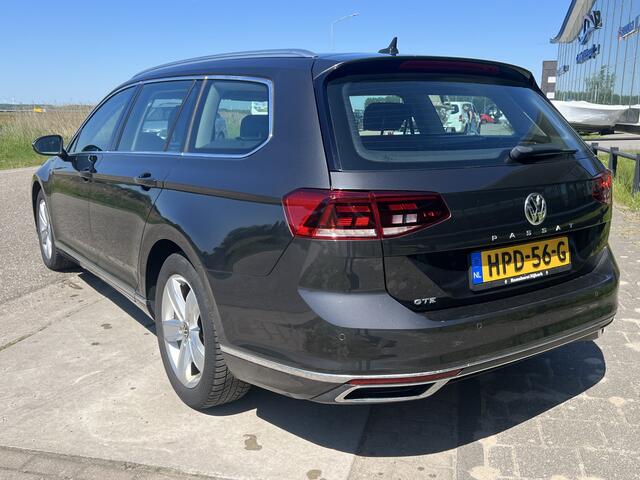 Volkswagen PASSAT Variant 1.4 TSI PHEV GTE 220PK / Adaptive Cruise / Stoel+Stuurverwarming / Camera / Applecarplay - Androidauto /