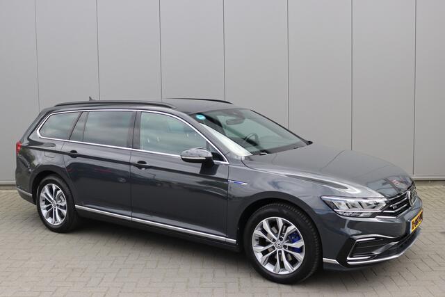 Volkswagen PASSAT Variant 1.4 TSI PHEV GTE Business Navigatie/Adapative-cruise/Stoelverwarming/Camera