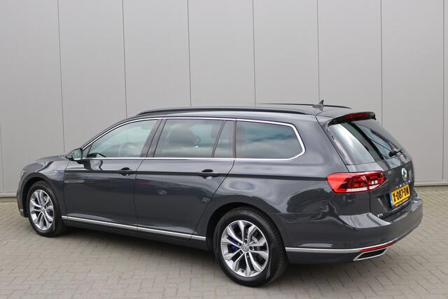 Volkswagen PASSAT Variant 1.4 TSI PHEV GTE Business Navigatie/Adapative-cruise/Stoelverwarming/Camera
