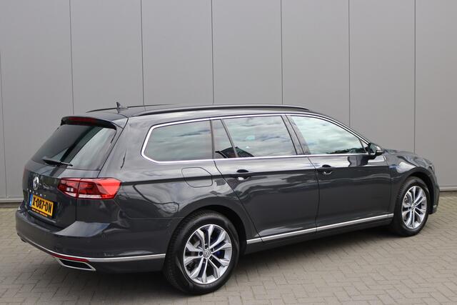 Volkswagen PASSAT Variant 1.4 TSI PHEV GTE Business Navigatie/Adapative-cruise/Stoelverwarming/Camera