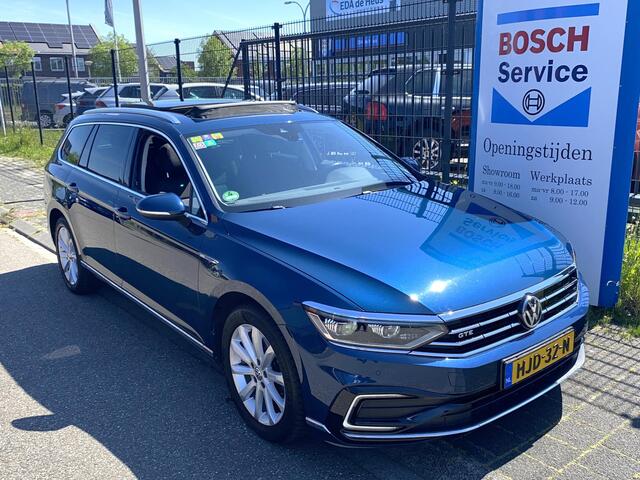 Volkswagen PASSAT Variant 1.4 TSI PHEV GTE Business met o.a. panodak, trekhaak, navi, LED Plus, etc.