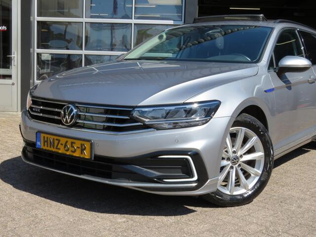 Volkswagen PASSAT 1.4 TSI PHEV GTE BNS / Pano / Wegklap.haak / BOVAG garantie