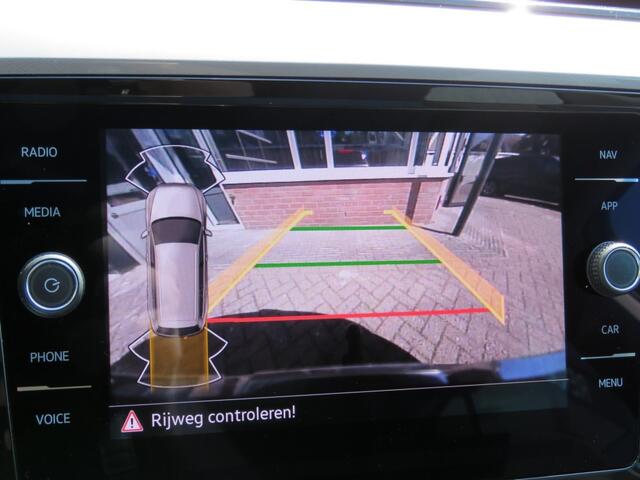 Volkswagen PASSAT 1.4 TSI PHEV GTE BNS / Pano / Wegklap.haak / BOVAG garantie