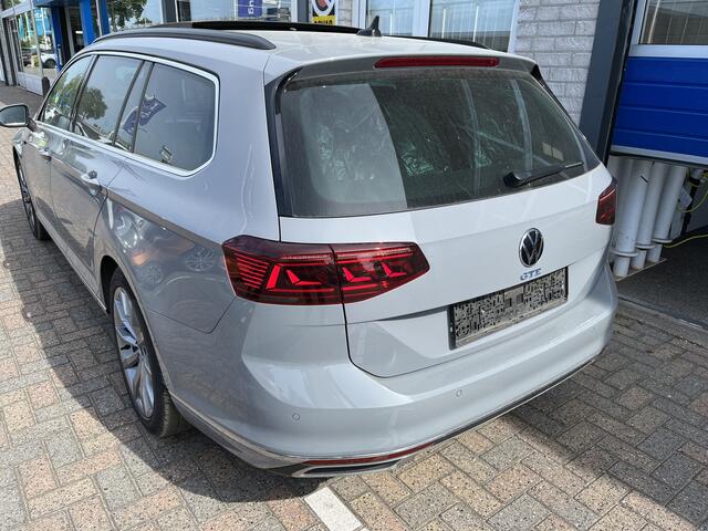 Volkswagen PASSAT Variant 1.4 TSI PHEV GTE / AUTOMAAT/ PANO/ CAMERA + PARK. SENSOREN/ APP-CONNECT/ CLIMA/ NAVI/ DAB/ MATRIX/ ADAPT. CRUISE/ 18" LMV