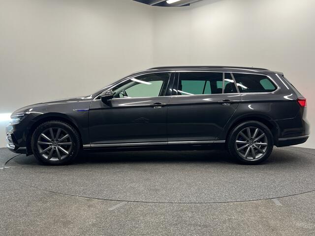 Volkswagen PASSAT Variant 1.4 TSI PHEV GTE Business | NAVI | STOEL-/STUURVERWARMING | WEGKLAPBARE TREKHAAK | KEYLESS | MATRIX | MASSAGE |