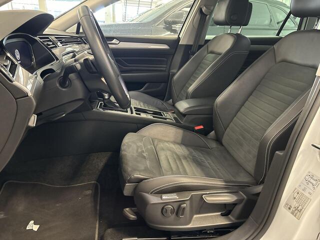 Volkswagen PASSAT Variant 1.4 Tsi 218pk DSG PHEV GTE Business · Camera · Navi · P-Sensoren · Stoelverwarming · 17'' Inch