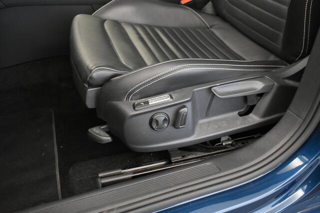 Volkswagen PASSAT GTE el Trekh+aKlep Virtual Disc Pro Pano Leder Dodeh det