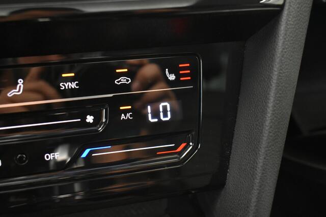 Volkswagen PASSAT GTE el Trekh+aKlep Virtual Disc Pro Pano Leder Dodeh det