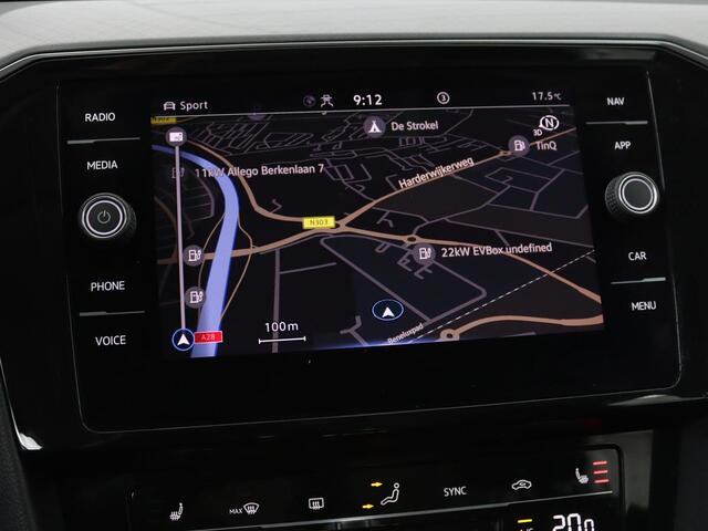 Volkswagen PASSAT 1.4 TSI GTE | Stoel & stuurverwarming | Camera | Carplay | Trekhaak | Adaptive cruise | Standkachel | Navigatie | Full LED