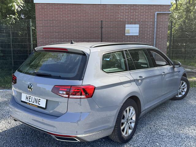 Volkswagen PASSAT Variant GTE [PHEV] BUSINESS CAMERA/ACC/MASSAGE