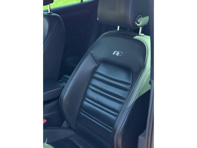 Volkswagen PASSAT 1.6 TDI II R-Line II DSG II Leder II