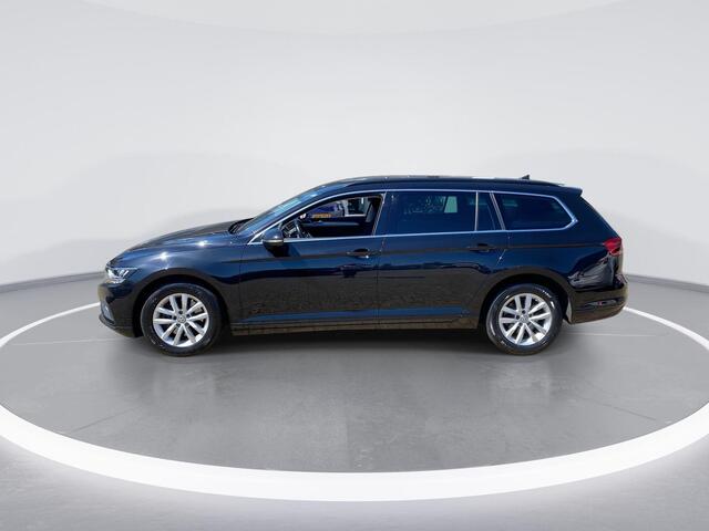 Volkswagen PASSAT Variant 1.5 TSI 150PK DSG automaat Comfort Business | Trekhaak | Apple Carplay | Android auto | Climatronic |