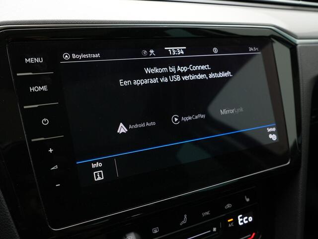 Volkswagen PASSAT Variant 1.4 TSI 218 pk DSG PHEV GTE Business | Panoramadak | Navigatie Discover Pro | Rondomzicht camera | Leder/alcantara | IQ Light