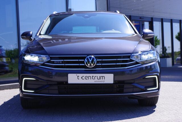 Volkswagen PASSAT Variant 1.4 TSI PHEV GTE 218 PK Business, Leder-Acantara, Trekhaak, Winterpakket, Adap. Cruise Control