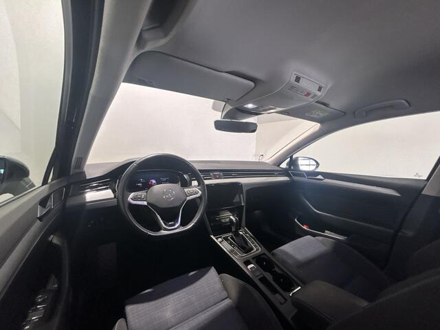 Volkswagen PASSAT Variant 1.4 TSI PHEV GTE Business | Stoelverwarming | Trekhaak | DSG | Virtual Cockpit