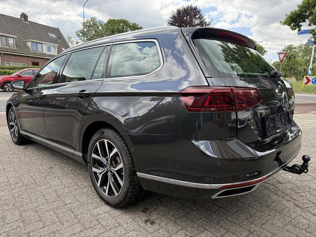 Volkswagen PASSAT Variant GTE Aut. 218pk, Trekhaak | Pano | Massage | Virtual
