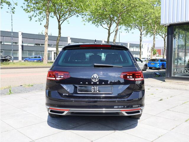Volkswagen PASSAT Variant GTE 1.4 TSI PHEV Camera | Stoelverwarming Voor en Achter | Adaptive Cruise | Massage | Getint Glas |