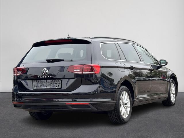 Volkswagen PASSAT Variant 1.5 TSI Business 150PK Automaat | Climate Control | LED Verlichting | Cruise Control Adaptief | Winter-pakket | Carplay | Navi | Elektrische Trekhaak | ( Vestiging - Vianen )