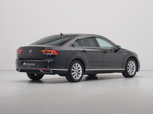 Volkswagen PASSAT 1.4 TSI PHEV GTE Business Navigatie Leder Camera Sportstoelen