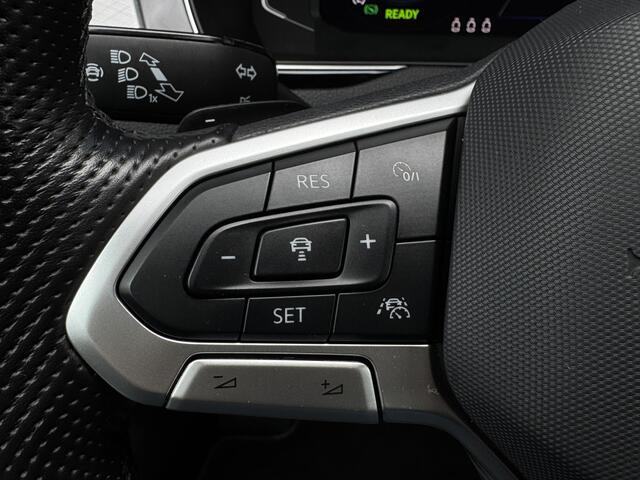 Volkswagen PASSAT Variant 1.4 TSI PHEV GTE Business Prijs Inclusief Onderhoud & 12 Maand BOVAG Garantie | Uitklapbare Trekhaak | Elektrische Kofferklep | Voorstoelen Verwarmd |