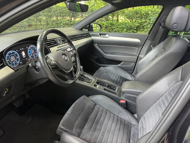 Volkswagen PASSAT Variant 1.4 GTE, Pano, Adaptive