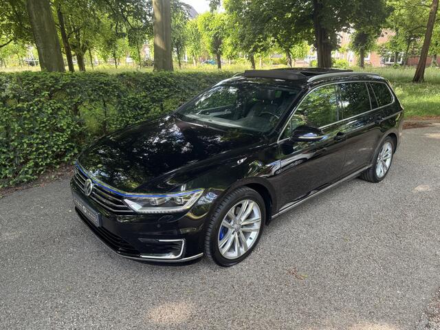 Volkswagen PASSAT Variant 1.4 GTE, Pano, Adaptive
