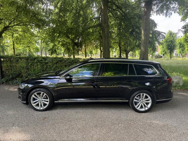 Volkswagen PASSAT Variant 1.4 GTE, Pano, Adaptive