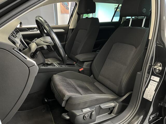 Volkswagen PASSAT Variant 1.4 TSI ACT Comfortline Business | TREKHAAK | CAMERA | CARPLAY | ORG.NL |