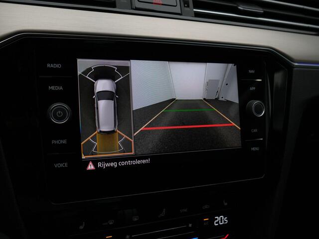 Volkswagen PASSAT Variant GTE Business 1.4 TSI PHEV | Rondomzicht camera | Head-up Display | Trekhaak | Leder | Standkachel | Adaptive Cruise | Park Assist | 18 inch