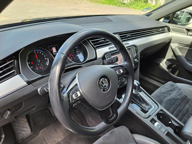 Volkswagen PASSAT Variant 1.4 TSI GTE Highline