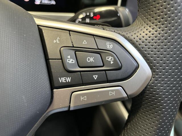 Volkswagen PASSAT Variant 1.5 272pk DSG eHybrid R-Line Edition · Panoramadak · 360 Camera · Elek. trekhaak · Massage · Harman Kardon Audio · Black Style · 18'' Inch · Garantie t/m September 2026