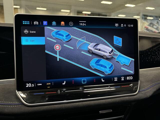 Volkswagen PASSAT Variant 1.5 272pk DSG eHybrid R-Line Edition · Panoramadak · 360 Camera · Elek. trekhaak · Massage · Harman Kardon Audio · Black Style · 18'' Inch · Garantie t/m September 2026